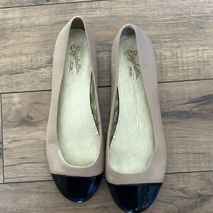 Seychelles Black and Nude Flats